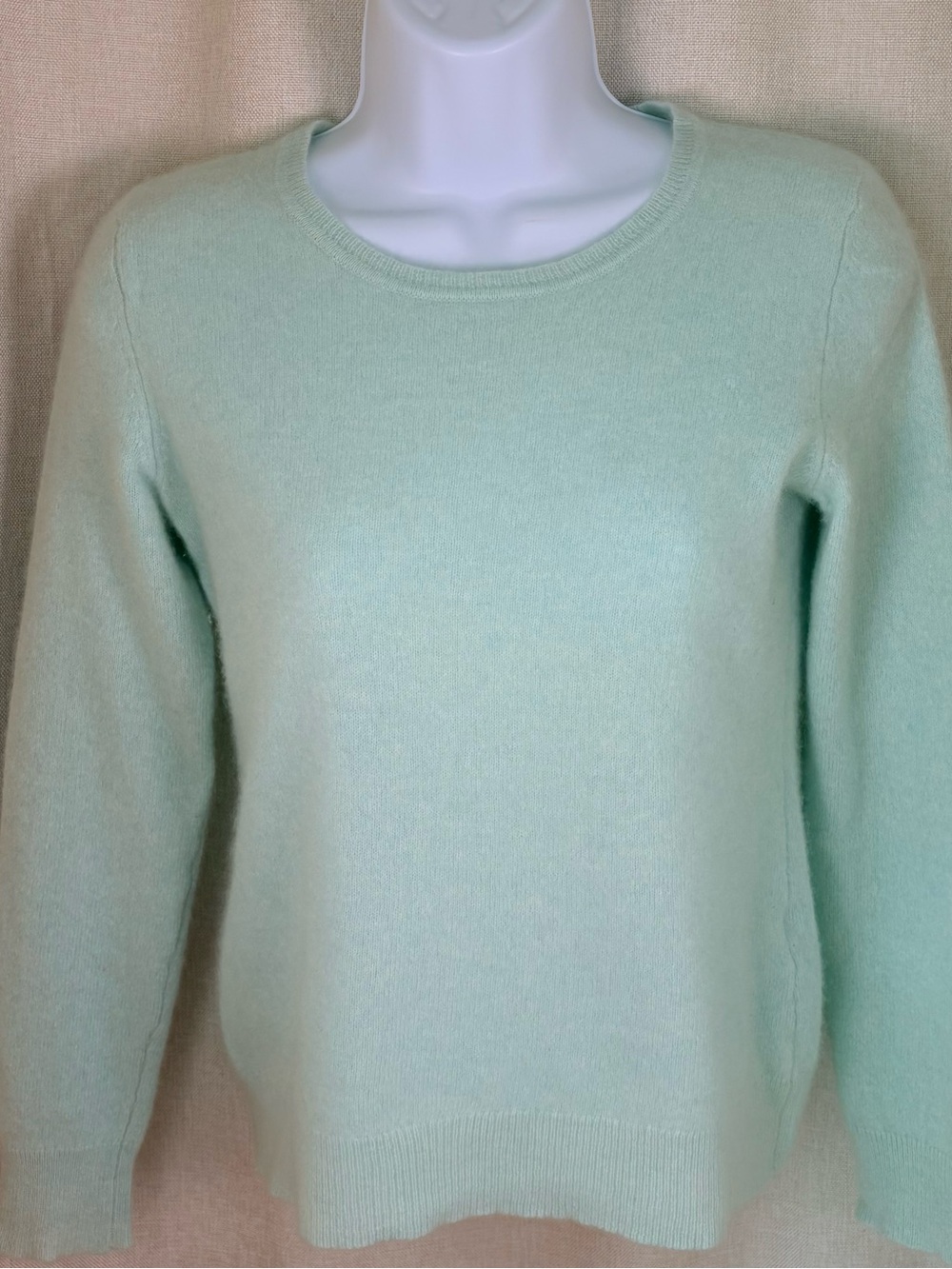 🍃 Lord & Taylor 100% Cashmere Sweater | Mint | Medium